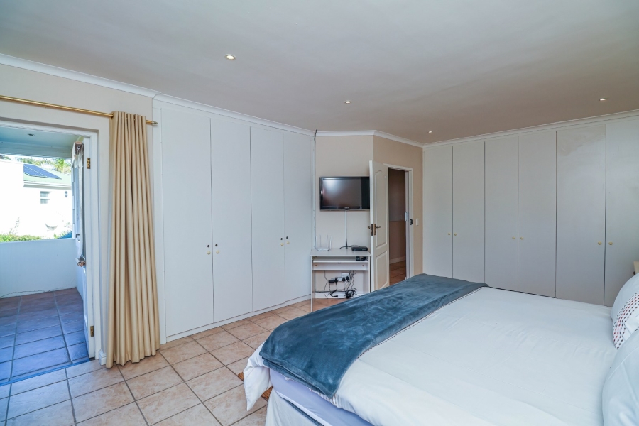 3 Bedroom Property for Sale in River Club Western Cape